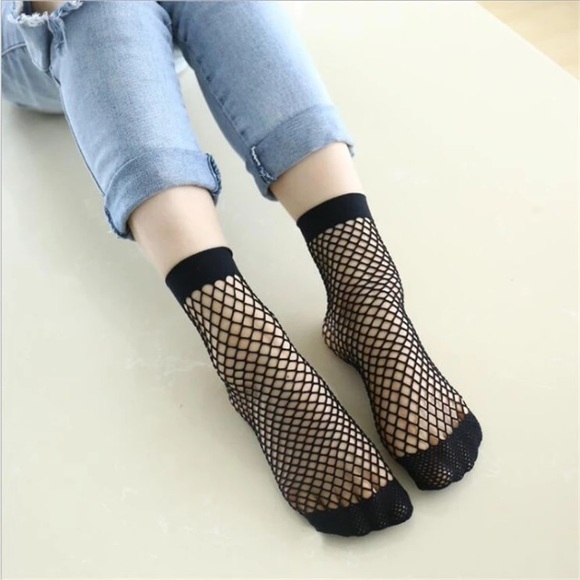 NEW Fishnet Ankle Mesh Socks - BLACK - Picture 8 of 8
